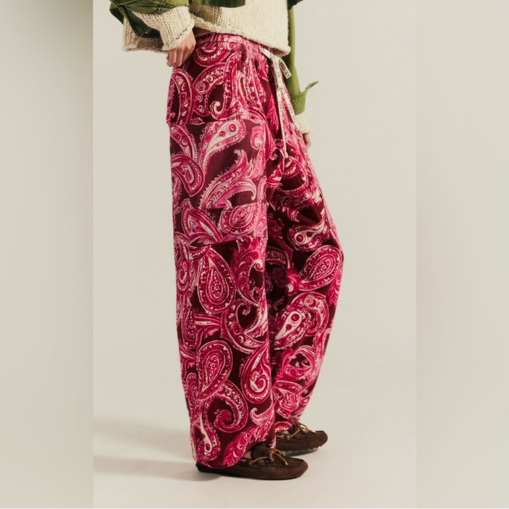 NWT Free People x We The Free Red Paisley Printed Jet Set Wide-Leg Knit Pants